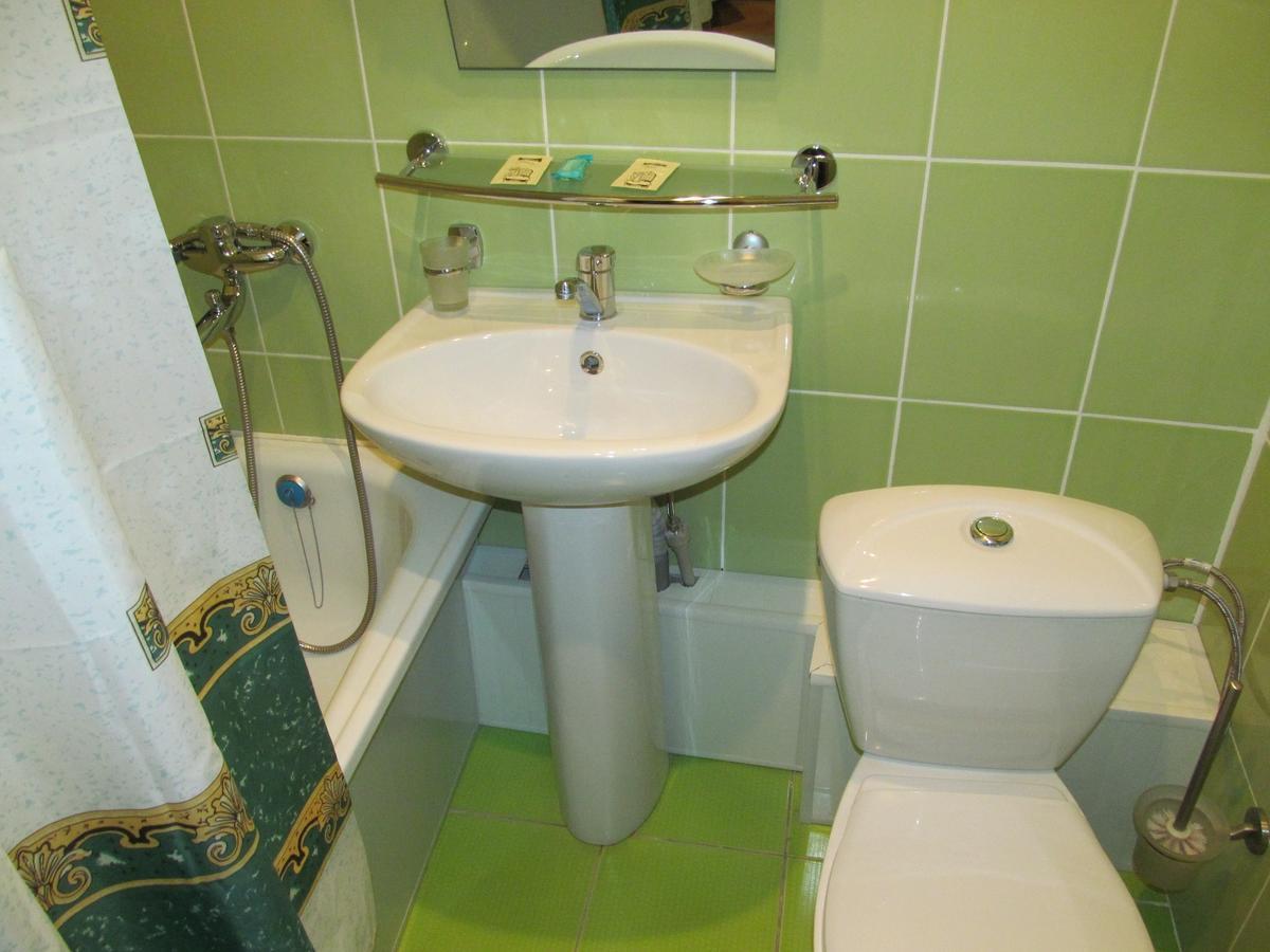 Hotel Vetraz Vitebsk Bagian luar foto