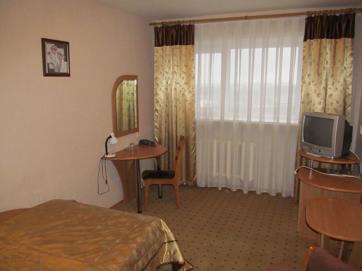 Hotel Vetraz Vitebsk Ruang foto