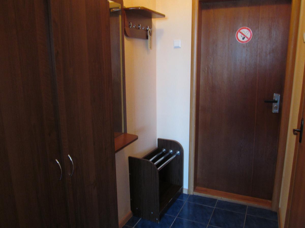 Hotel Vetraz Vitebsk Bagian luar foto